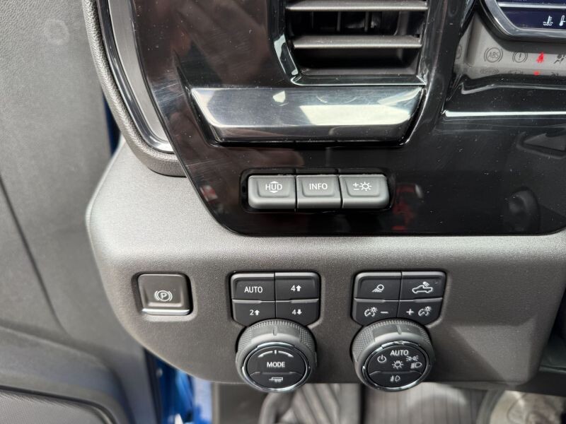 Chevrolet Silverado ZR2 Bison 6.2L V8 pick up bedrijfswagen   116