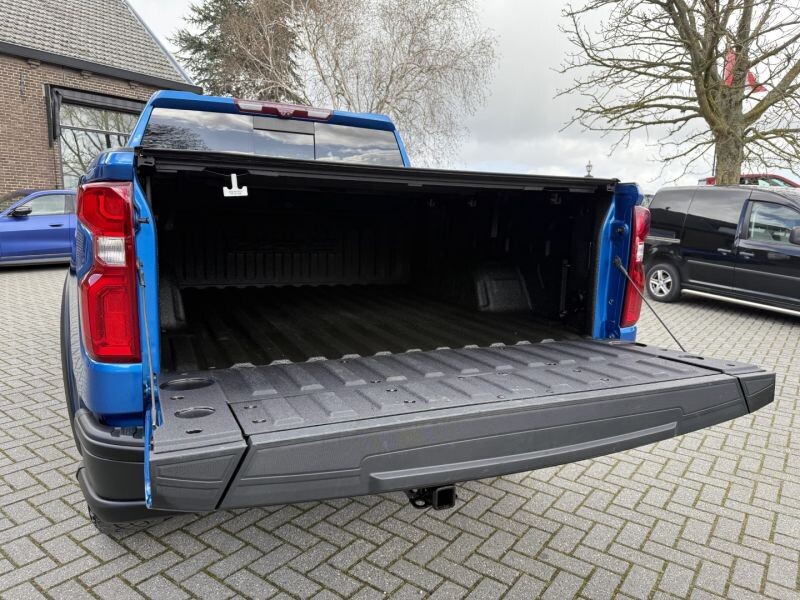 Chevrolet Silverado ZR2 Bison 6.2L V8 pick up bedrijfswagen   13