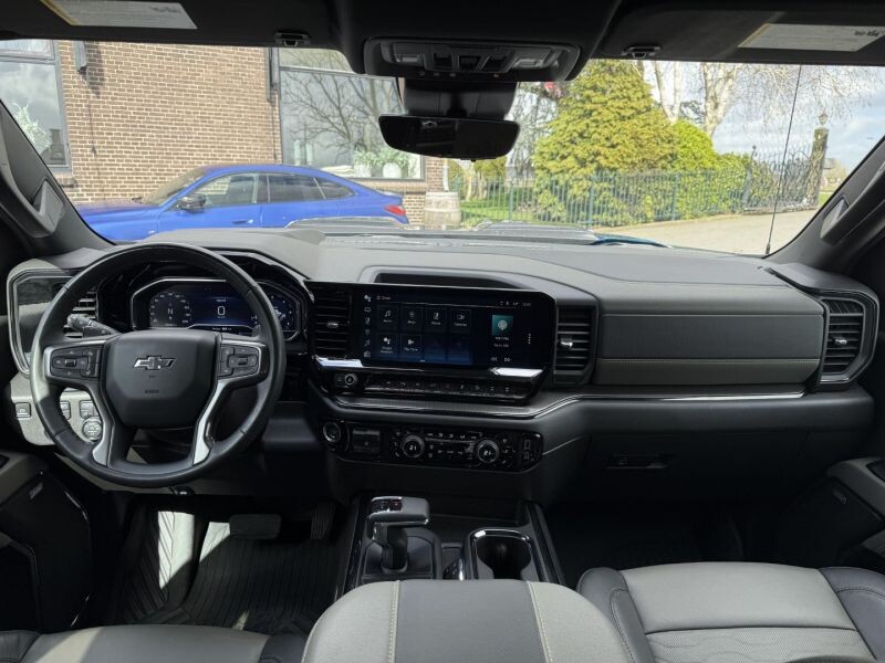 Chevrolet Silverado ZR2 Bison 6.2L V8 pick up bedrijfswagen   17