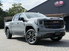 GMC Sierra AT4 Duramax Diesel Grijs