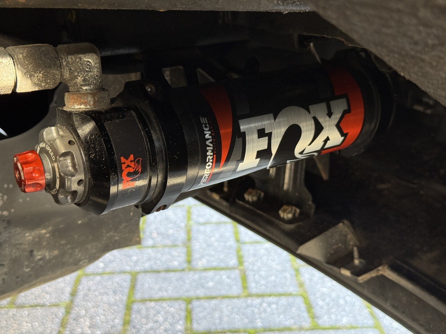 GMC Sierra AT4 Durmax Diesel BDS lift en Fox schokdempers 111