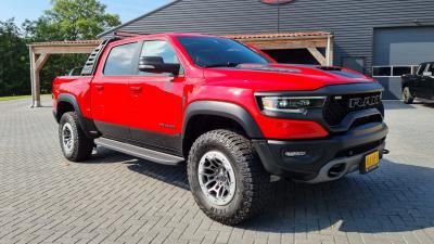 Afgeleverd Dodge RAM 1500 TRX – Supercharged 702HP 6.2L V8 HEMI Off-Road performance 4x4 Pick-up trucks.